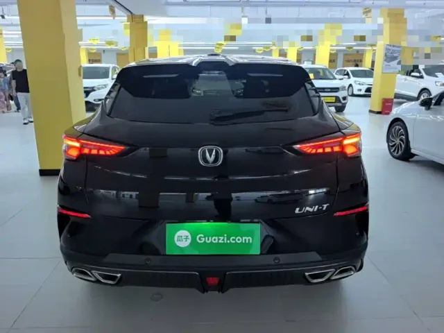 Changan UNI-T — Фото автомобиля 5