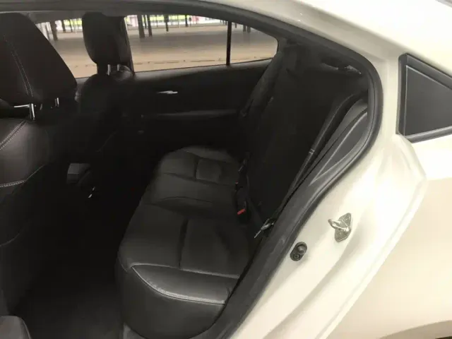 Toyota Corolla — Фото автомобиля 12