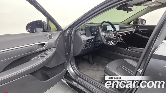 Hyundai Sonata — Фото автомобиля 15