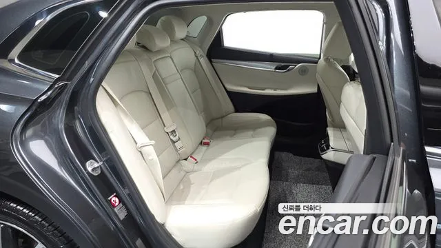 Hyundai Grandeur New — Фото автомобиля 11