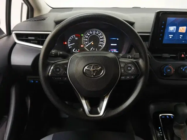 Toyota Corolla — Фото автомобиля 11
