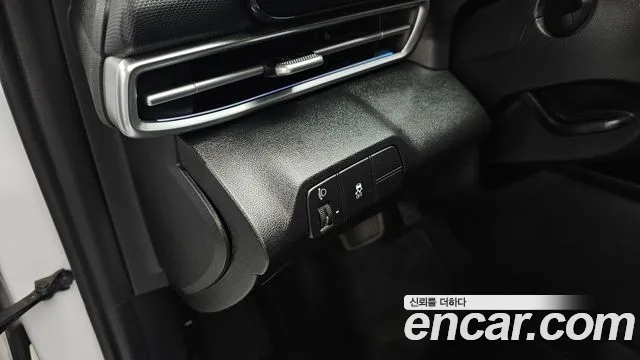 Hyundai Avante — Фото автомобиля 24