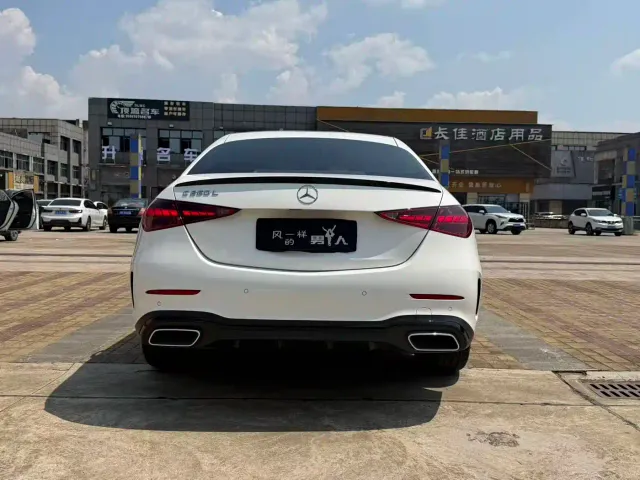 Mercedes-Benz C-Class — Фото автомобиля 9