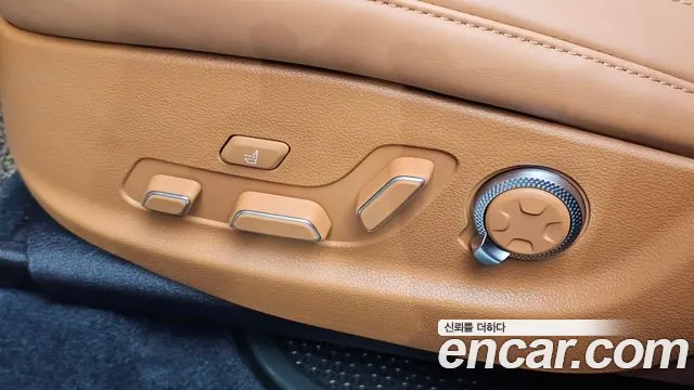 Genesis GV80 2.5T Бензин 2WD — Фото автомобиля 24