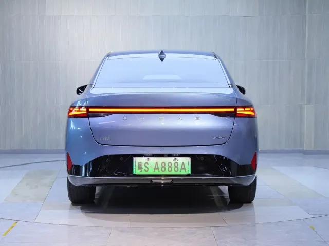 Xpeng P5 — Фото автомобиля 6