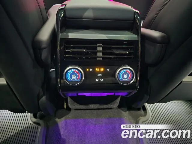 Land Rover Range Rover Sport — Фото автомобиля 13