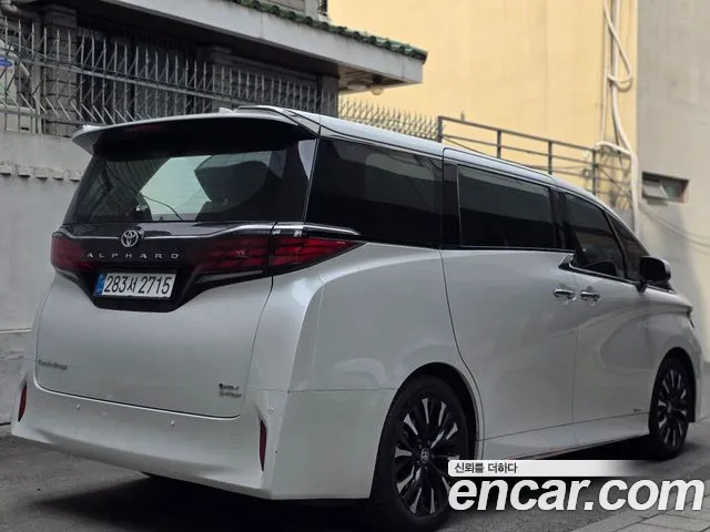 Toyota Alphard 4th Gen — Фото автомобиля 3
