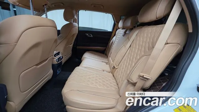 Genesis GV80 — Фото автомобиля 18