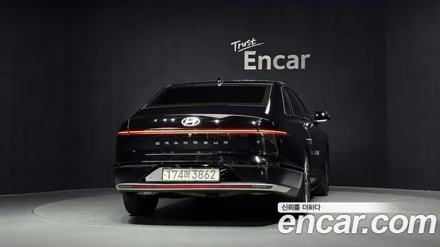 Hyundai Grandeur GN7 — Фото автомобиля 4