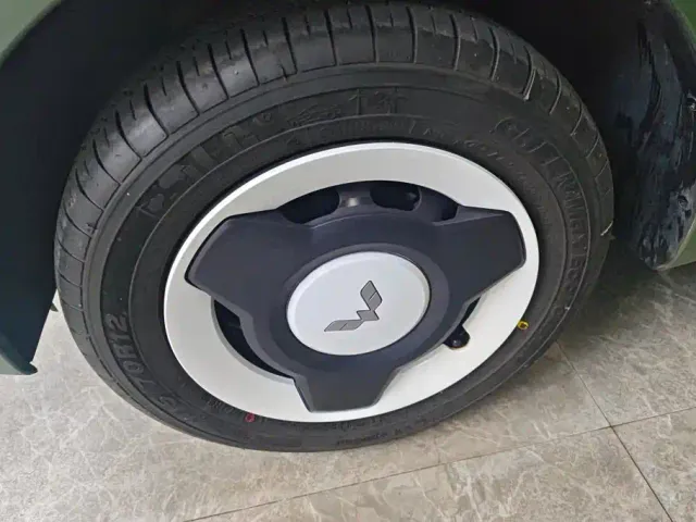 Wuling Hongguang Mini EV — Фото автомобиля 6