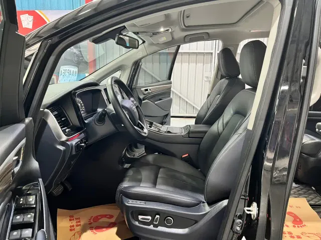 GAC Trumpchi M8 — Фото автомобиля 4