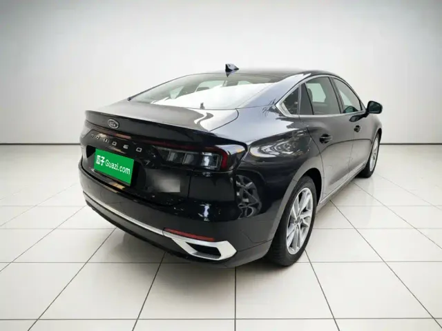 Ford Mondeo — Фото автомобиля 4