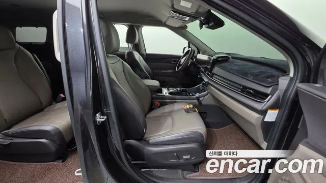 Kia Carnival 4th Gen — Фото автомобиля 16