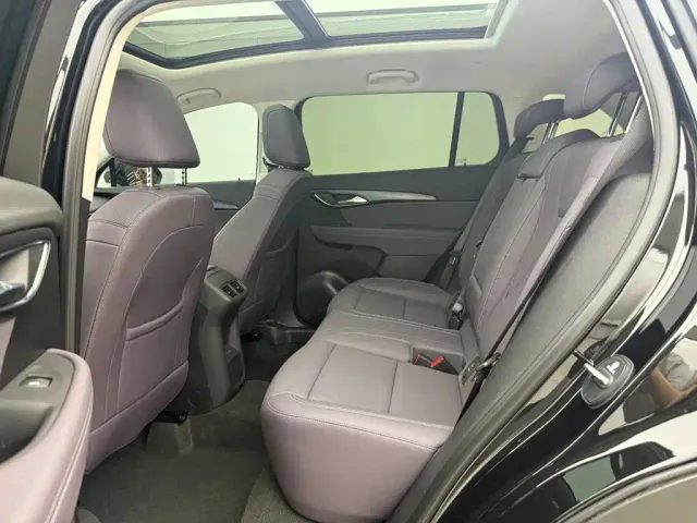 Buick Envision Plus — Фото автомобиля 7