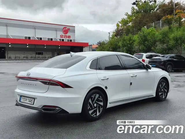 Hyundai Grandeur (New) Hybrid — Фото автомобиля 2