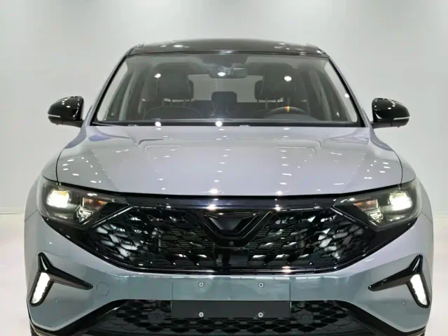 Jetta VS7 — Фото автомобиля 2