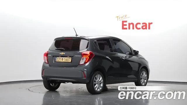 Chevrolet Spark — Фото автомобиля 2