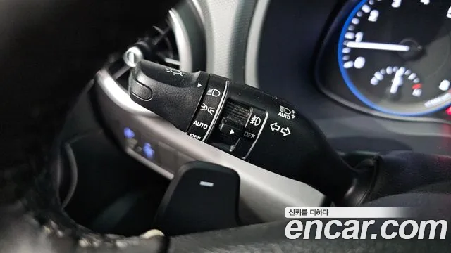 Hyundai Kona Kona (New) — Фото автомобиля 15