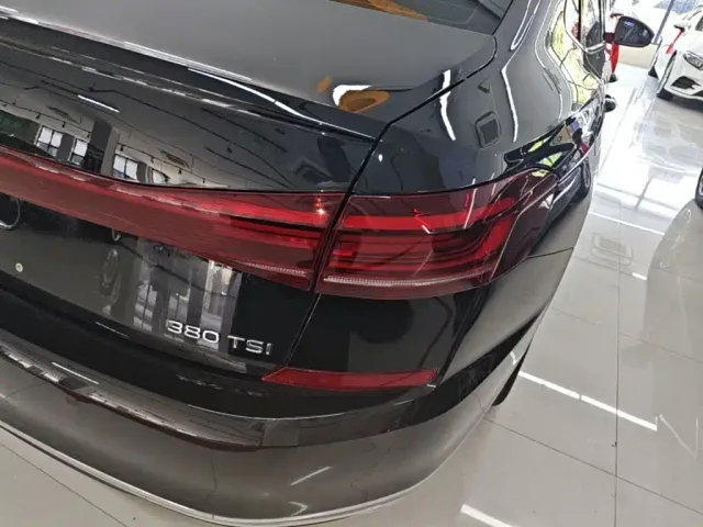 Volkswagen Passat — Фото автомобиля 7