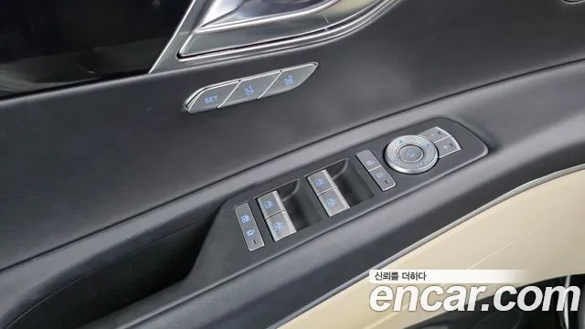 Genesis GV80 — Фото автомобиля 28