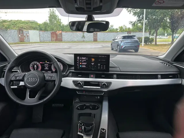 Audi A4L — Фото автомобиля 8
