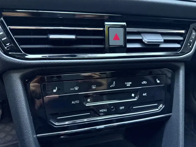 Volkswagen Tharu — Фото автомобиля 18