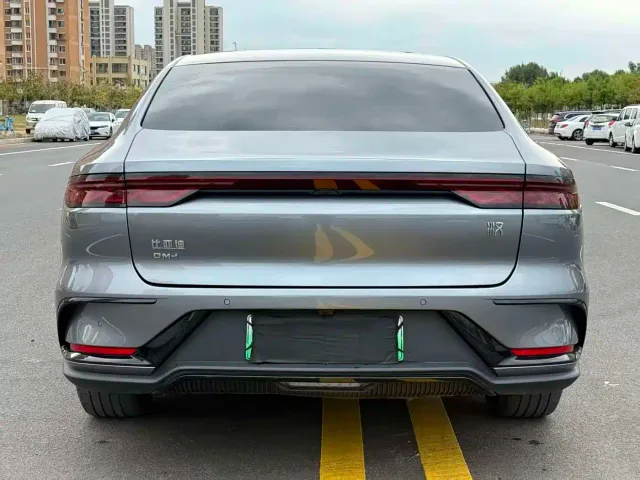 BYD Han — Фото автомобиля 7