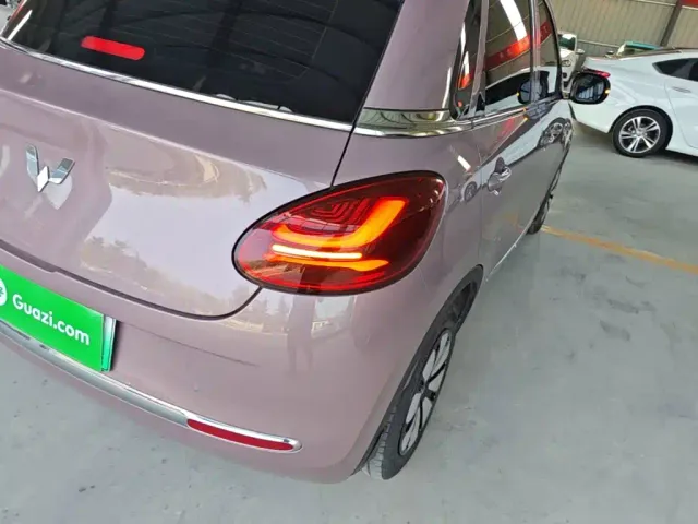 Wuling Bingo — Фото автомобиля 7