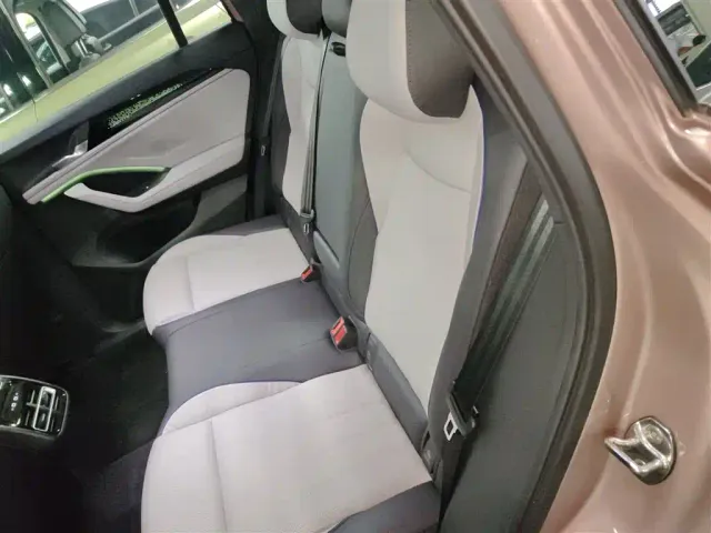 Volkswagen Tiguan L — Фото автомобиля 16