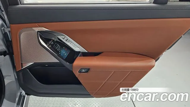 BMW 7-Series 7 серия (G70) 740i xDrive M Sport — Фото автомобиля 22