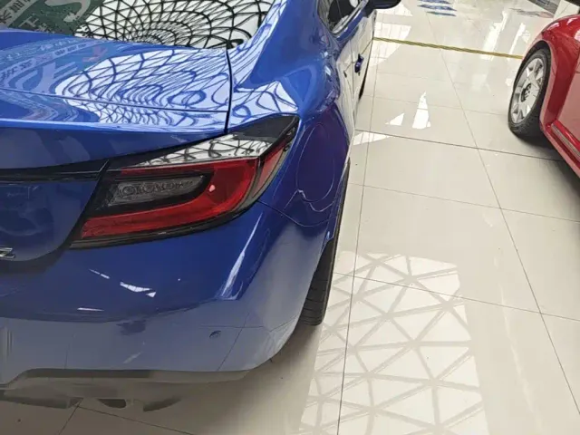 Subaru BRZ — Фото автомобиля 7