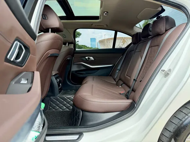 BMW i3 — Фото автомобиля 10