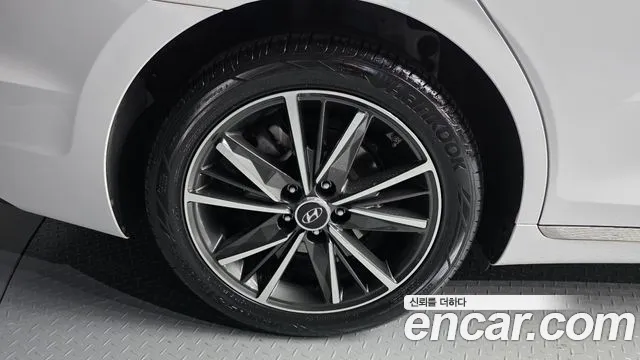 Hyundai Grandeur New — Фото автомобиля 5