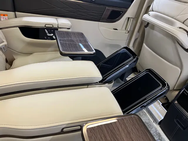 Toyota Alphard — Фото автомобиля 15