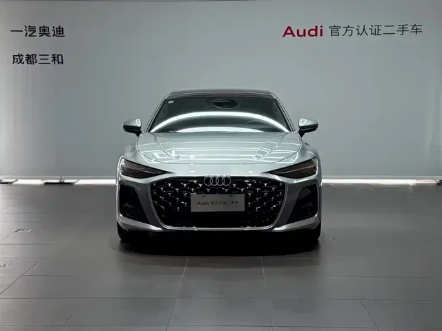 Audi A6L — Фото автомобиля 2