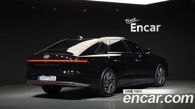 Hyundai Grandeur GN7 — Фото автомобиля 2