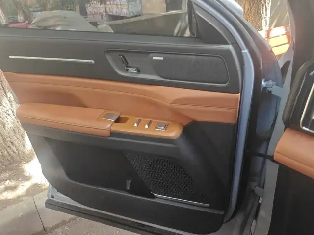 Jetour Shanhai Jetour Shanhai L7 PLUS 2025 Base 5-Seater — Фото автомобиля 7