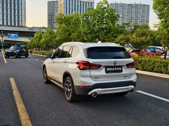 BMW X1 — Фото автомобиля 6