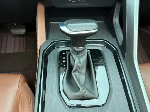 Geely Vision X6 — Фото автомобиля 12