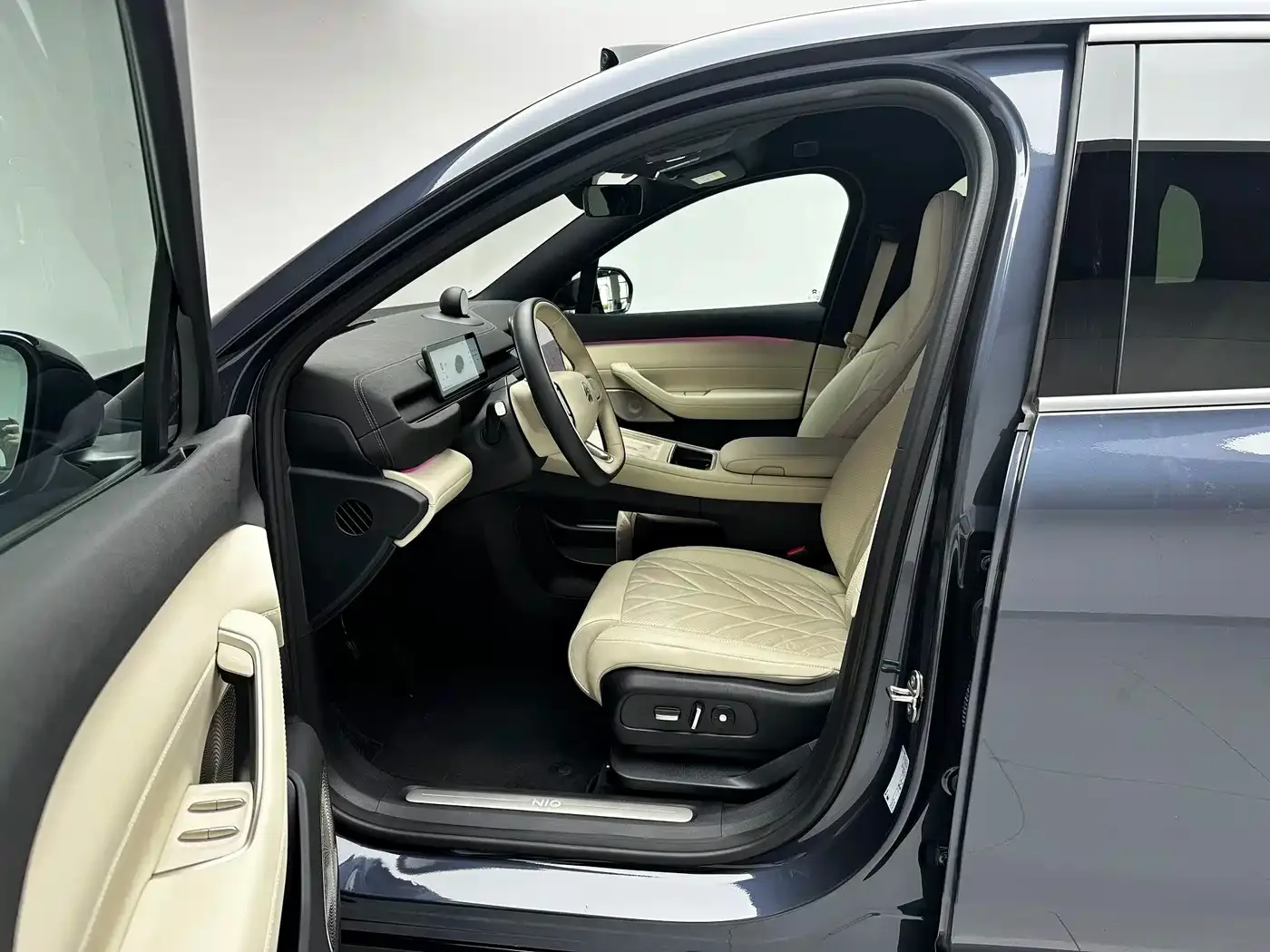 NIO NIO EC6 2025 75kWh — Фото автомобиля 11