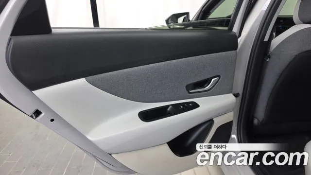 Hyundai Avante CN7 — Фото автомобиля 14
