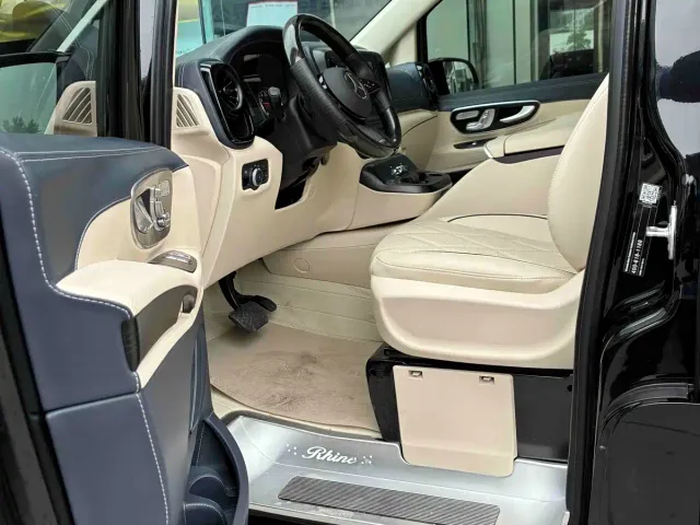Rhein Auto Rhein Traveler — Фото автомобиля 5