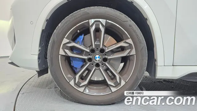 BMW X1 U11 — Фото автомобиля 5