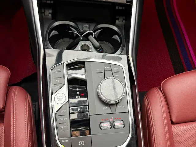 BMW 3 Series — Фото автомобиля 14