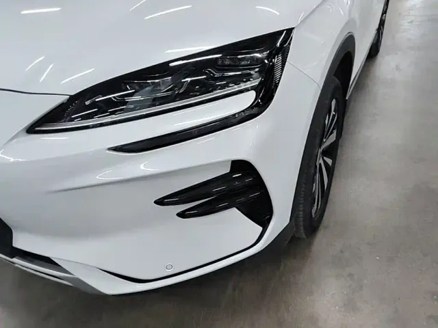 BYD Song PLUS — Фото автомобиля 23