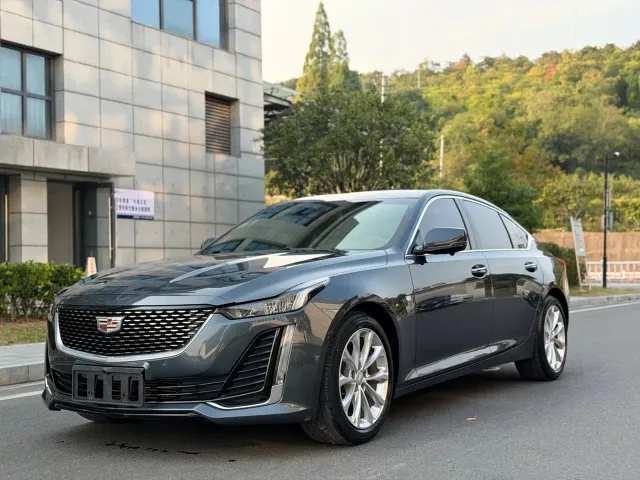 Фотография автомобиля — Cadillac CT5