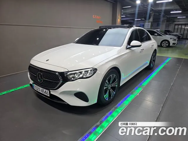 Фотография автомобиля — Mercedes-Benz E-Class W214