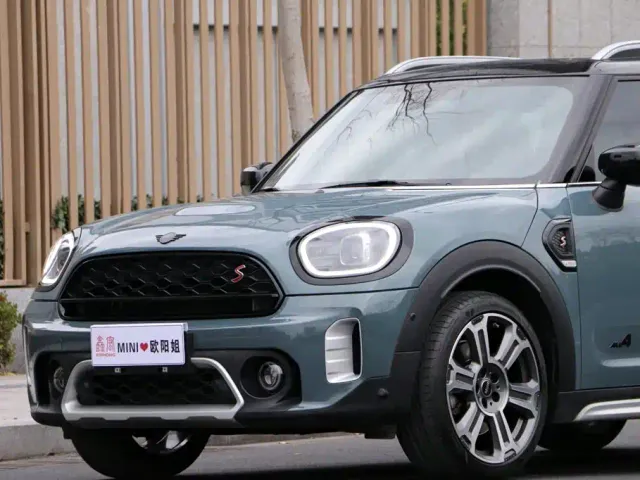 MINI Countryman — Фото автомобиля 17