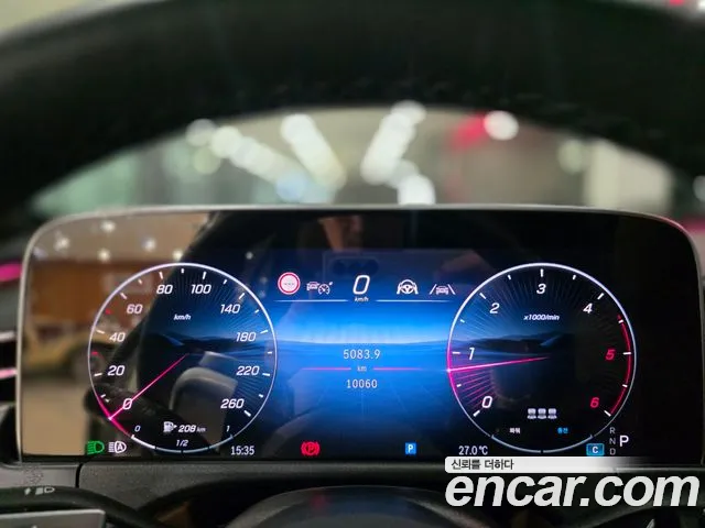 Mercedes-Benz E-Class — Фото автомобиля 8