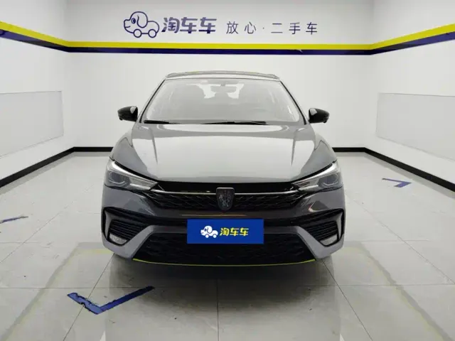 Roewe i5 — Фото автомобиля 2
